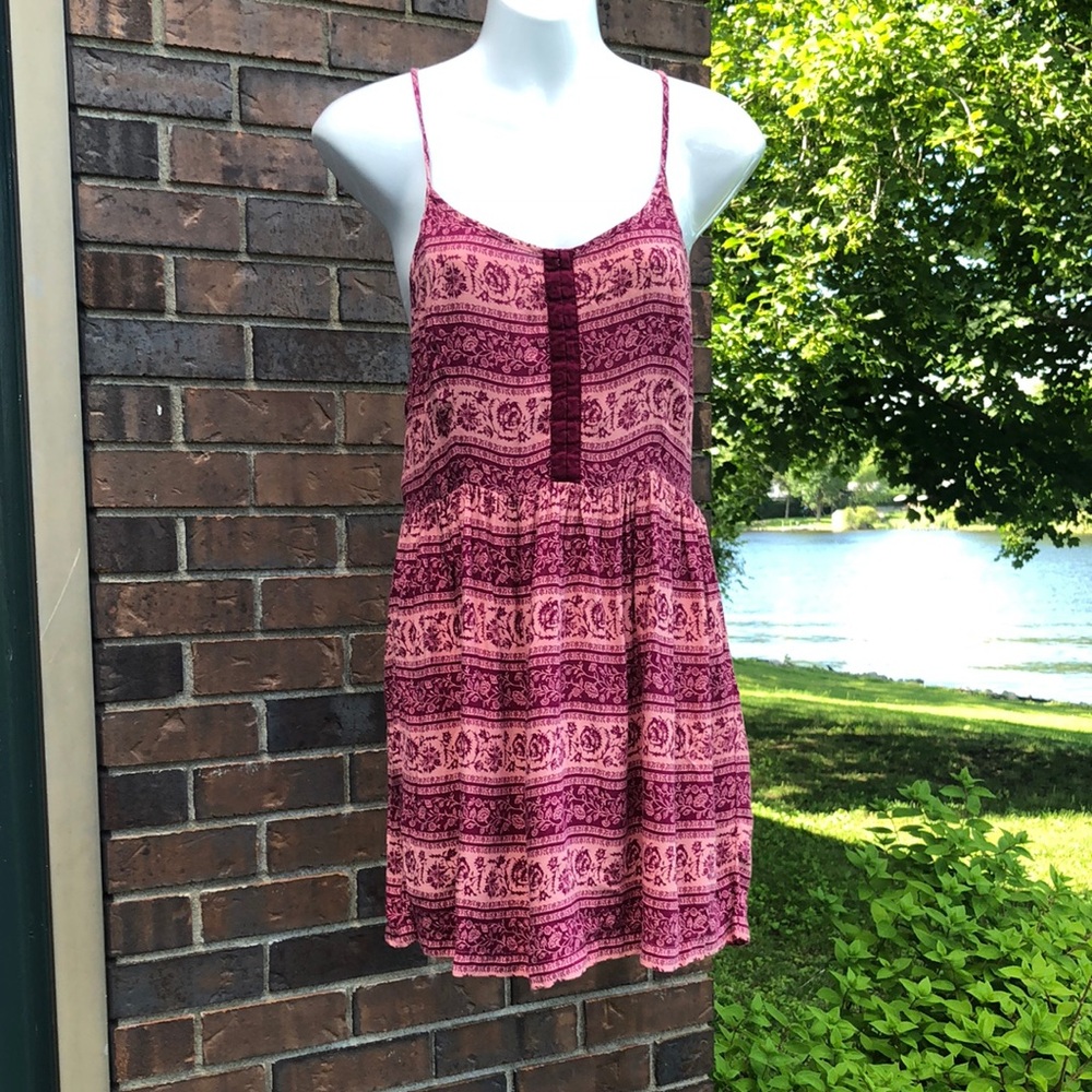 American Eagle Outfitters Pink & Magenta Patterned Spaghetti Strap Dress